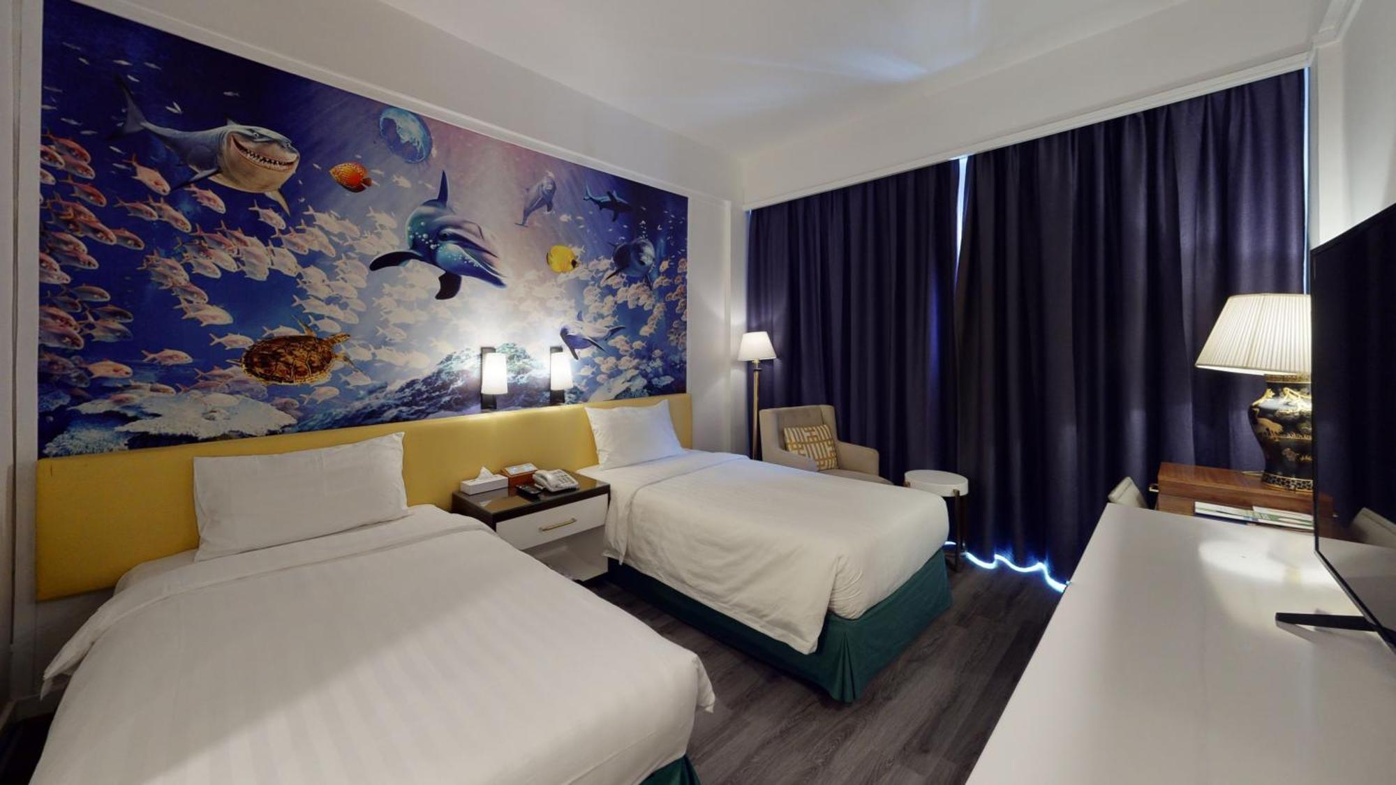 Silvermine 4* Hong Kong